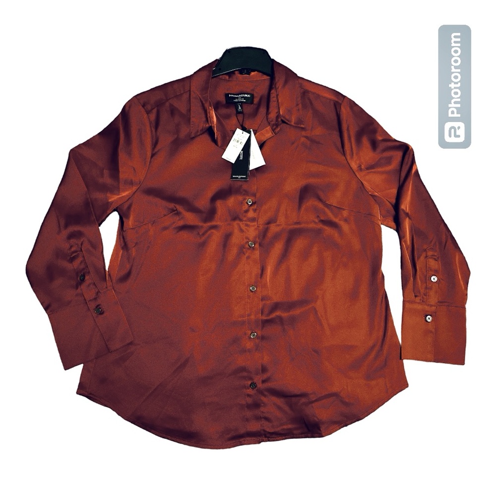 NWT Rust satin stretch blouse by Banana Republic - Size L Petite